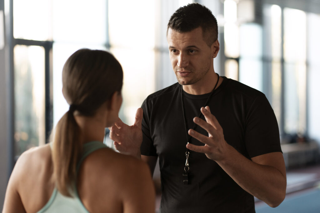 people training athletics (1)
